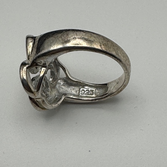 Sterling Silver Flower Ring - Picture 6 of 10